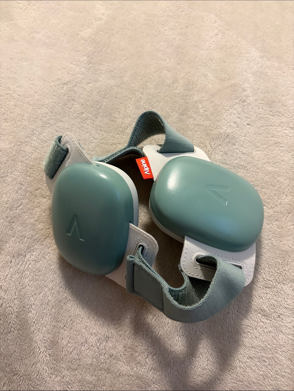 Baby noise cancelling headphones